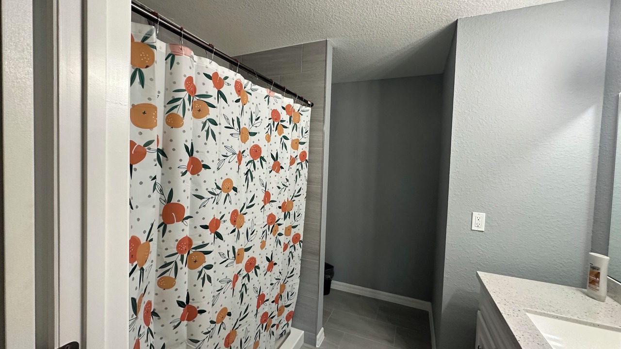 Photo of Bathroom in Belleview Heights