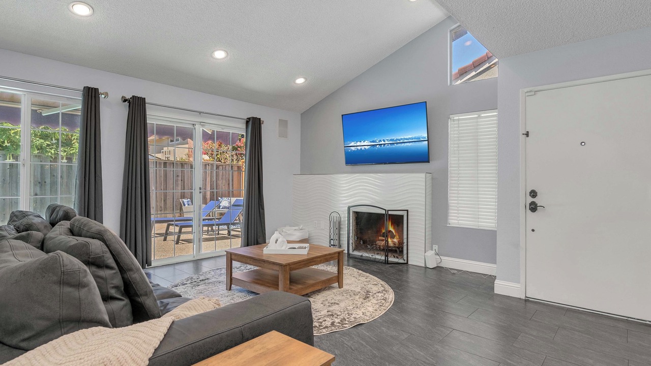 Photo of Livingroom in Edenvale