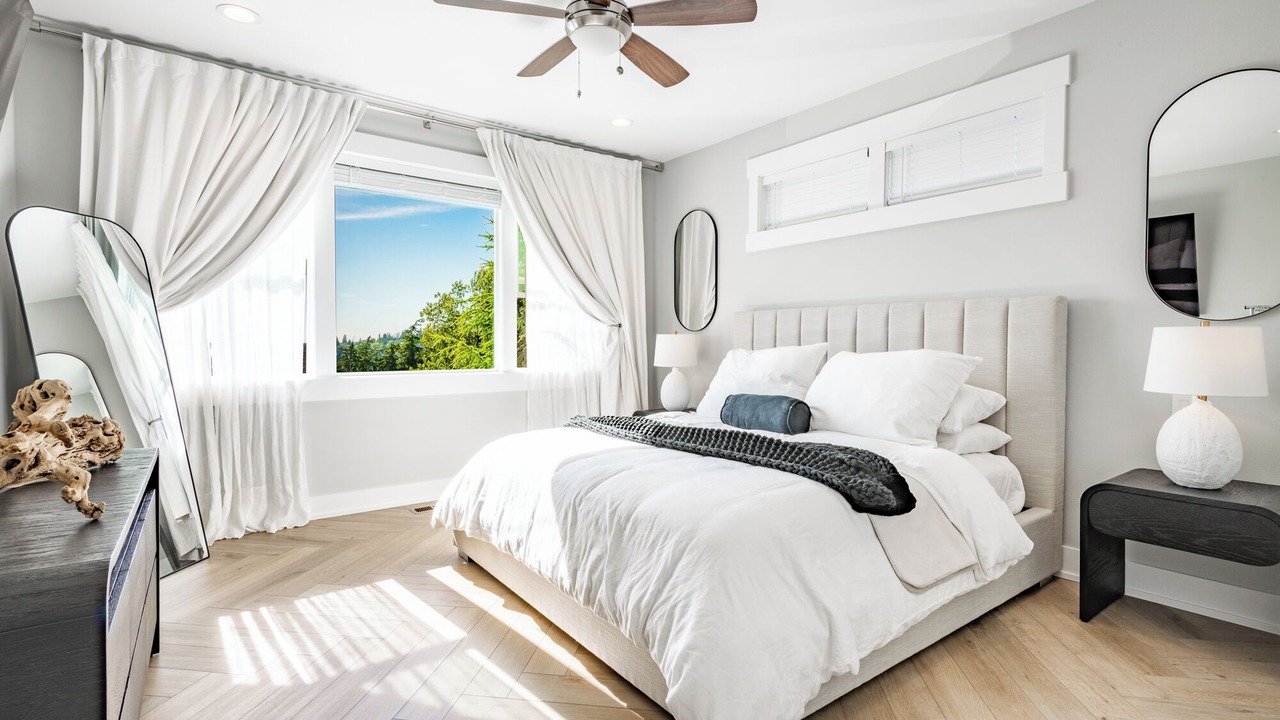 Photo of Bedroom in Samish Hill