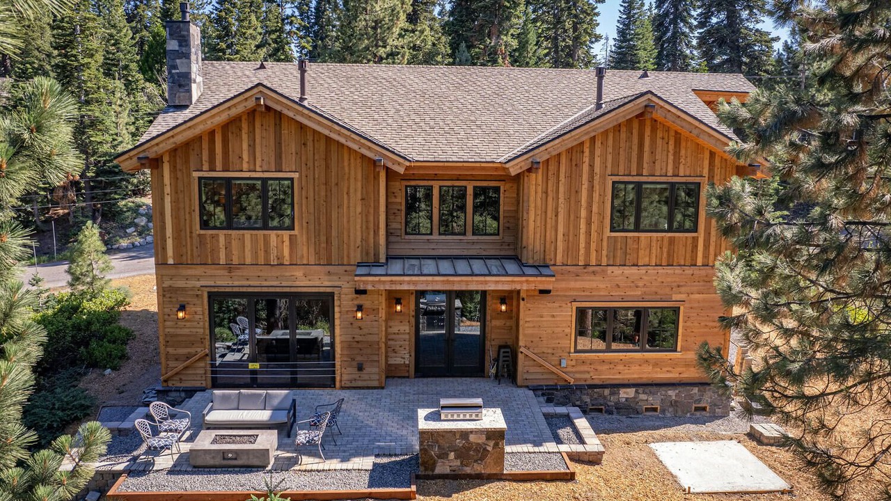 Photo of Outdoor in Comstock Acres