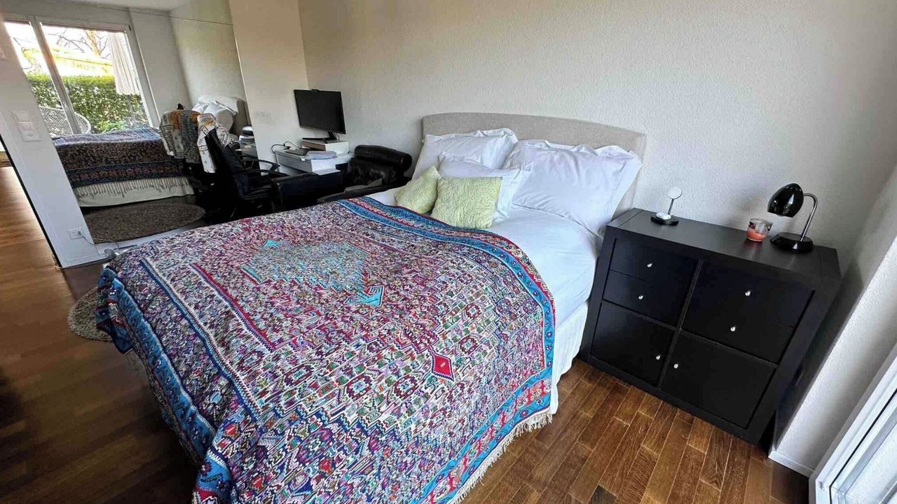 Photo of Bedroom in Horgen District