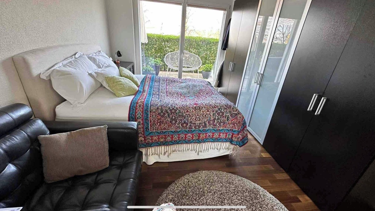 Photo of Bedroom in Horgen District