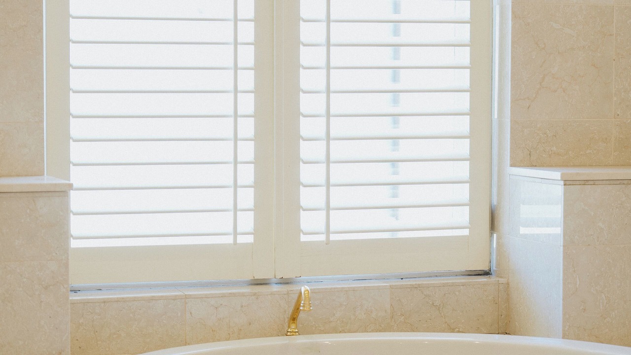 Photo of Bathroom in Kew