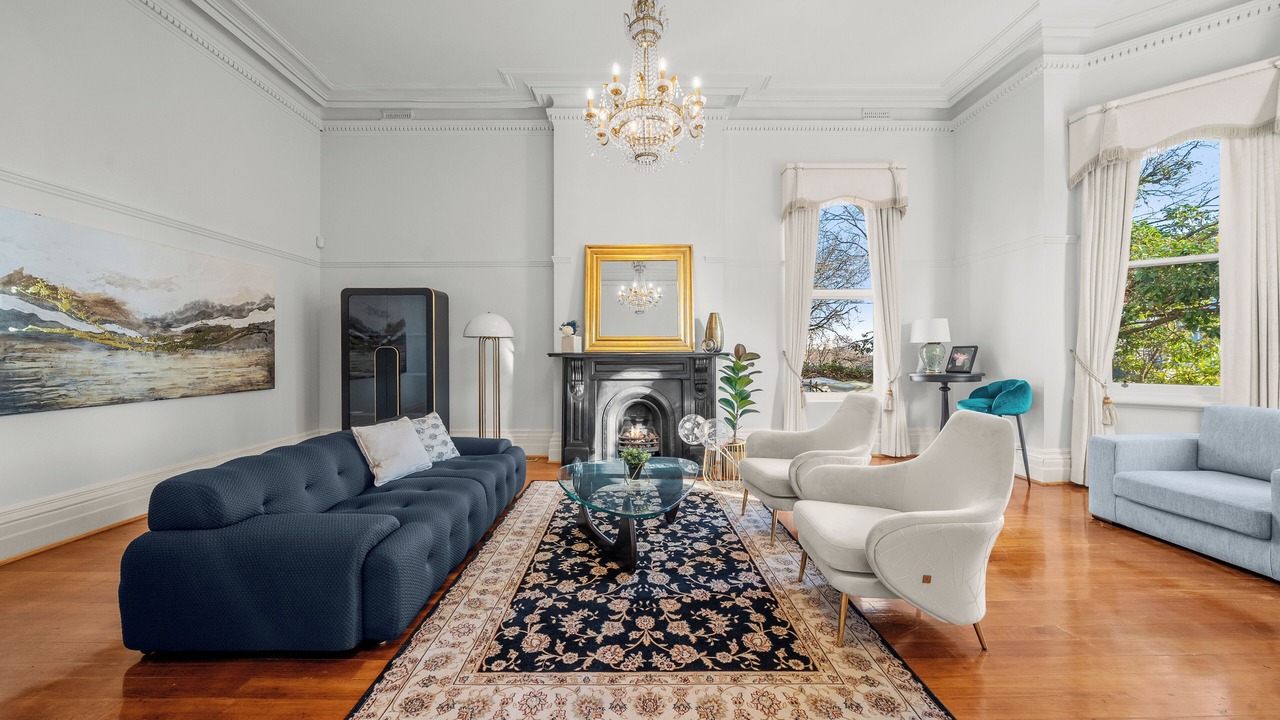 Photo of Livingroom in Kew