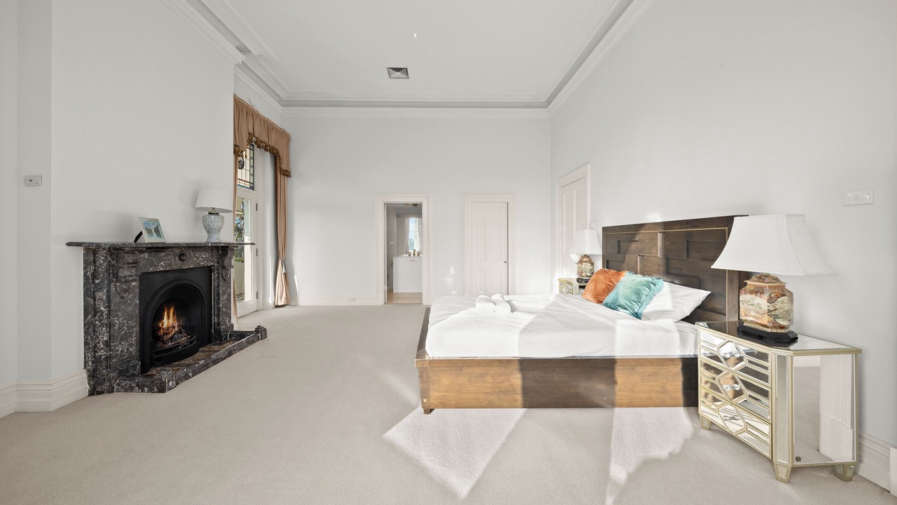 Photo of Bedroom in Kew