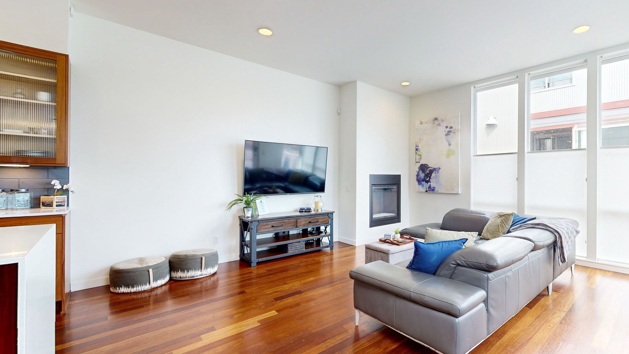 Photo of Livingroom in Alki