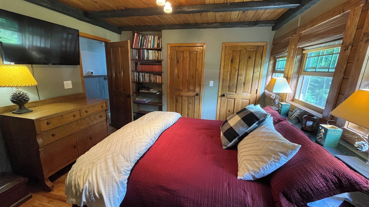Photo of Bedroom in Wetmore