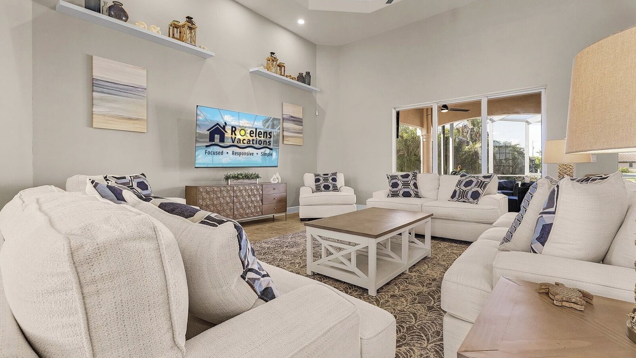 Photo of Livingroom in Cape Harbour