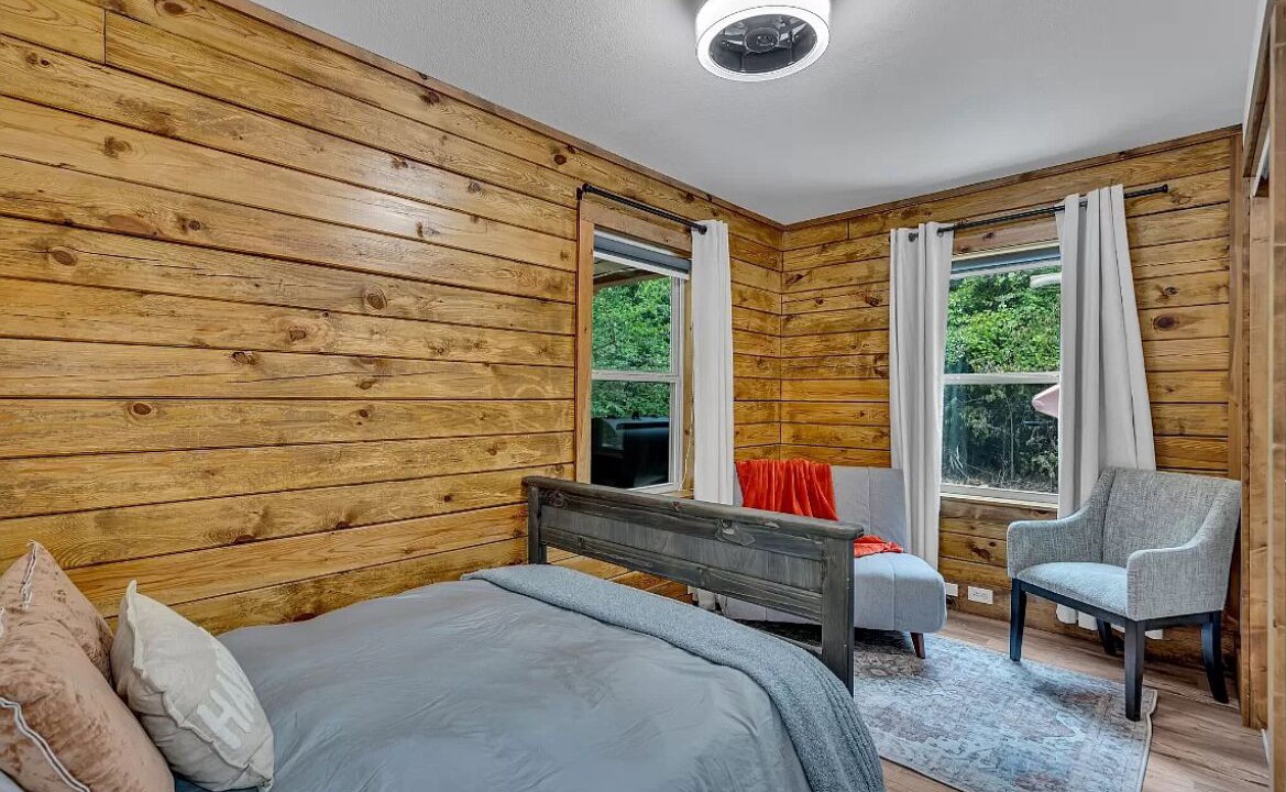 Photo of Bedroom in Pottsboro