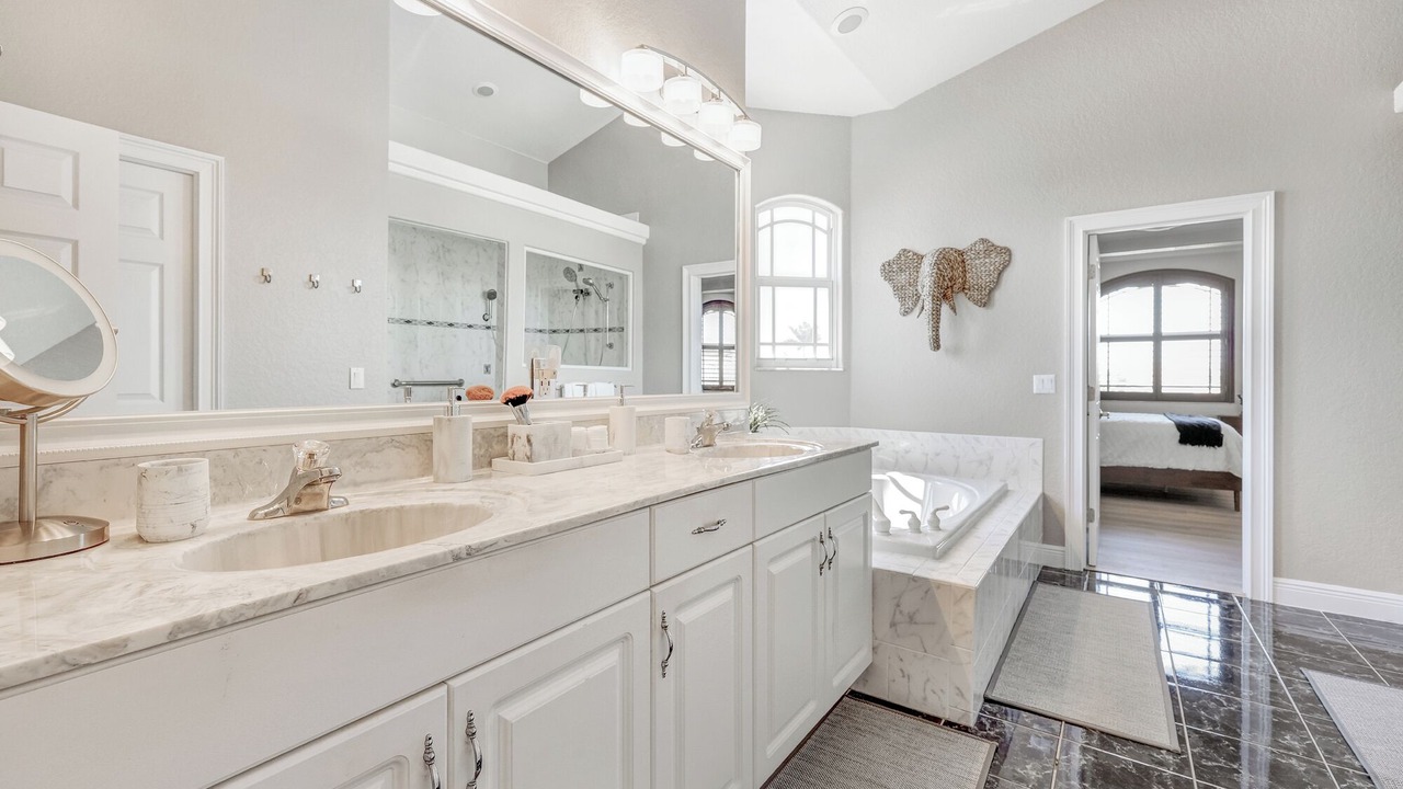 Photo of Bathroom in Eight Lakes