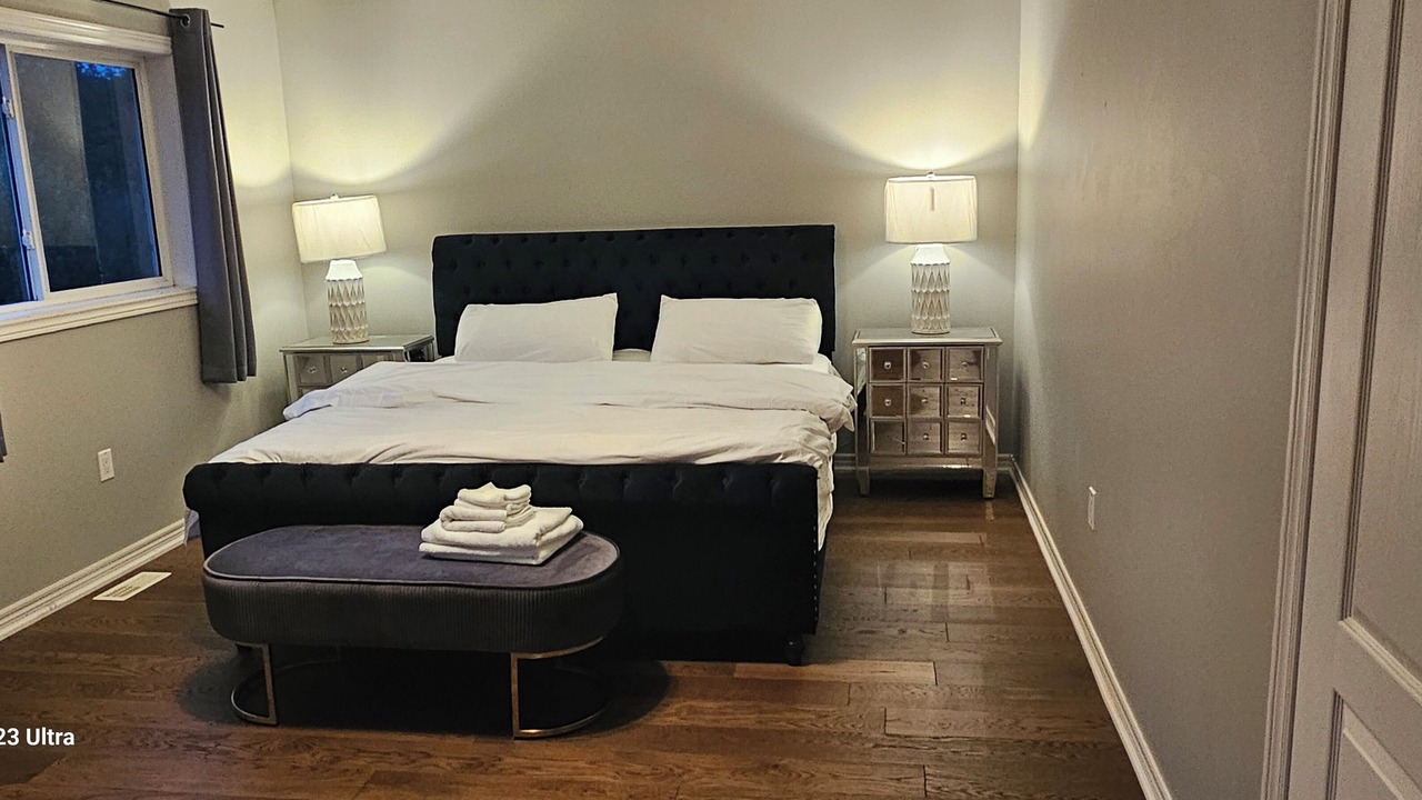Photo of Bedroom in Lindsay