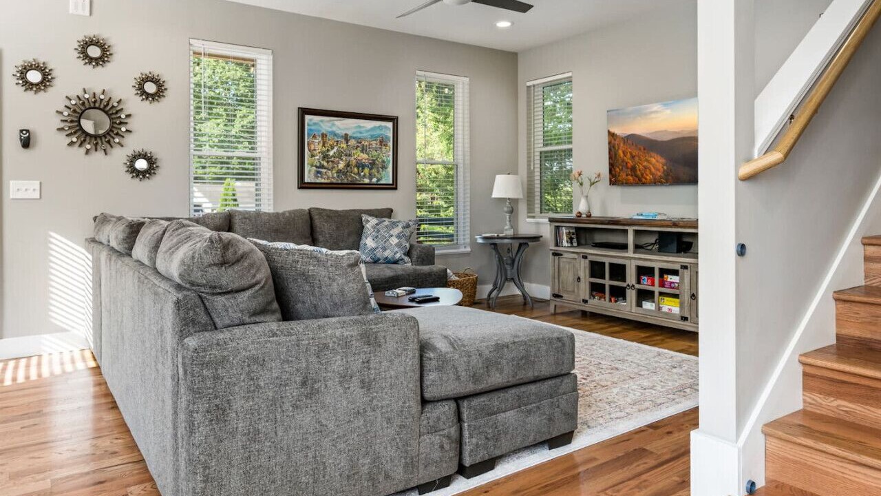 Photo of Bedroom in Oakley