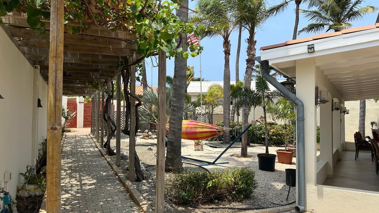 Photo of Patio Balcony in Shiribana