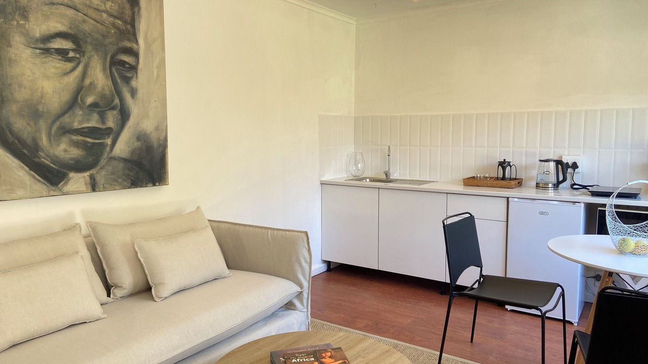 Photo of Livingroom in Claremont