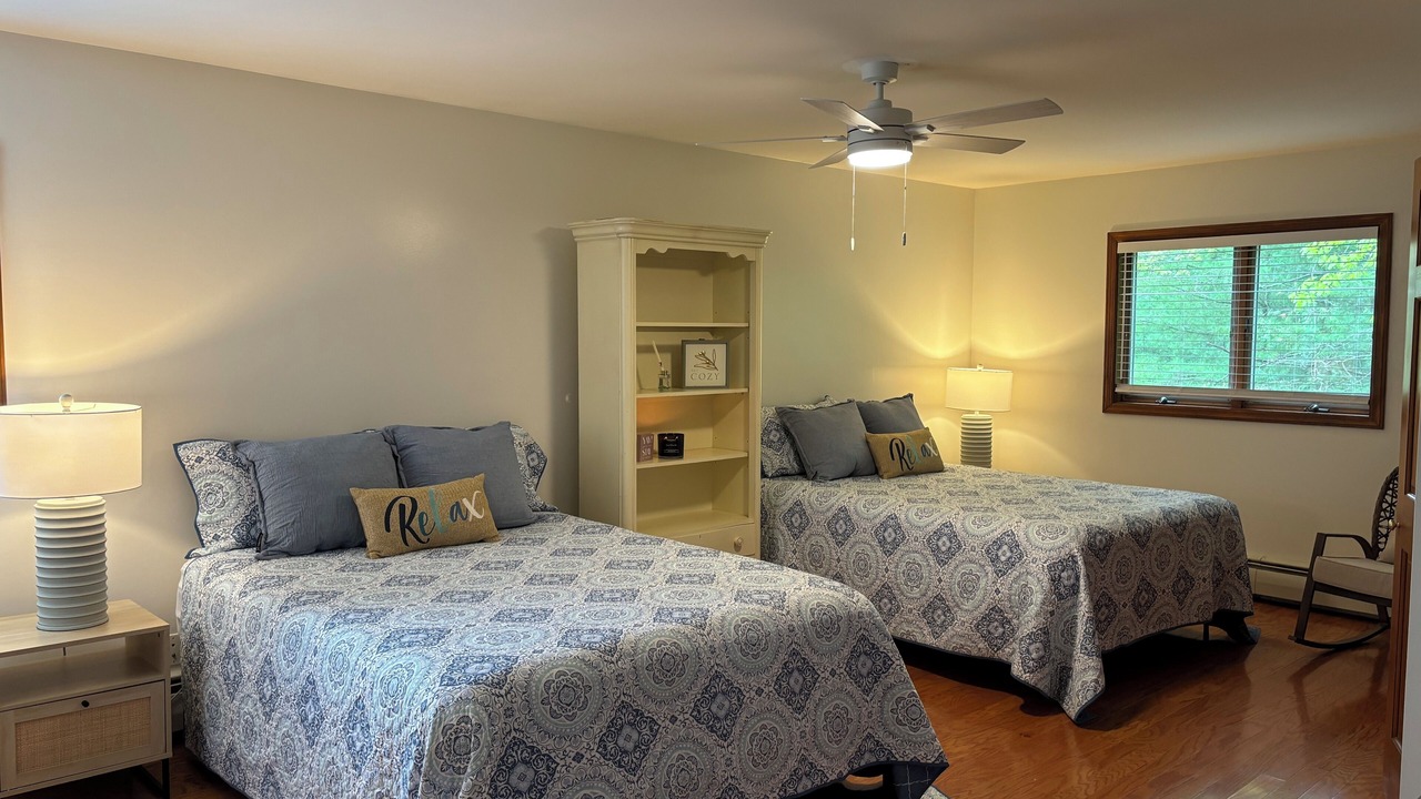 Photo of Bedroom in Lakeville