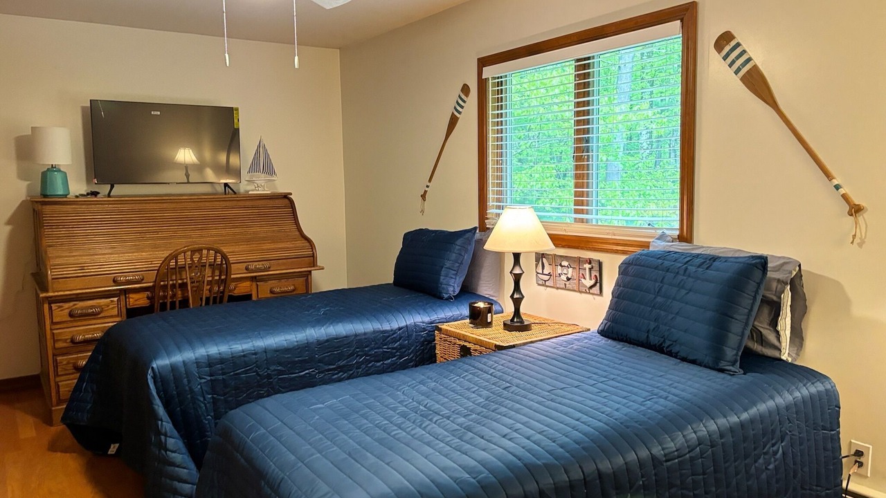 Photo of Bedroom in Lakeville