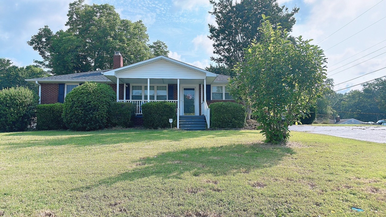Photo of Outdoor in Duncan