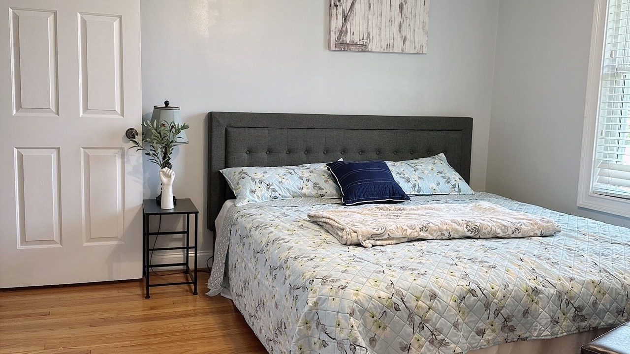 Photo of Bedroom in Duncan