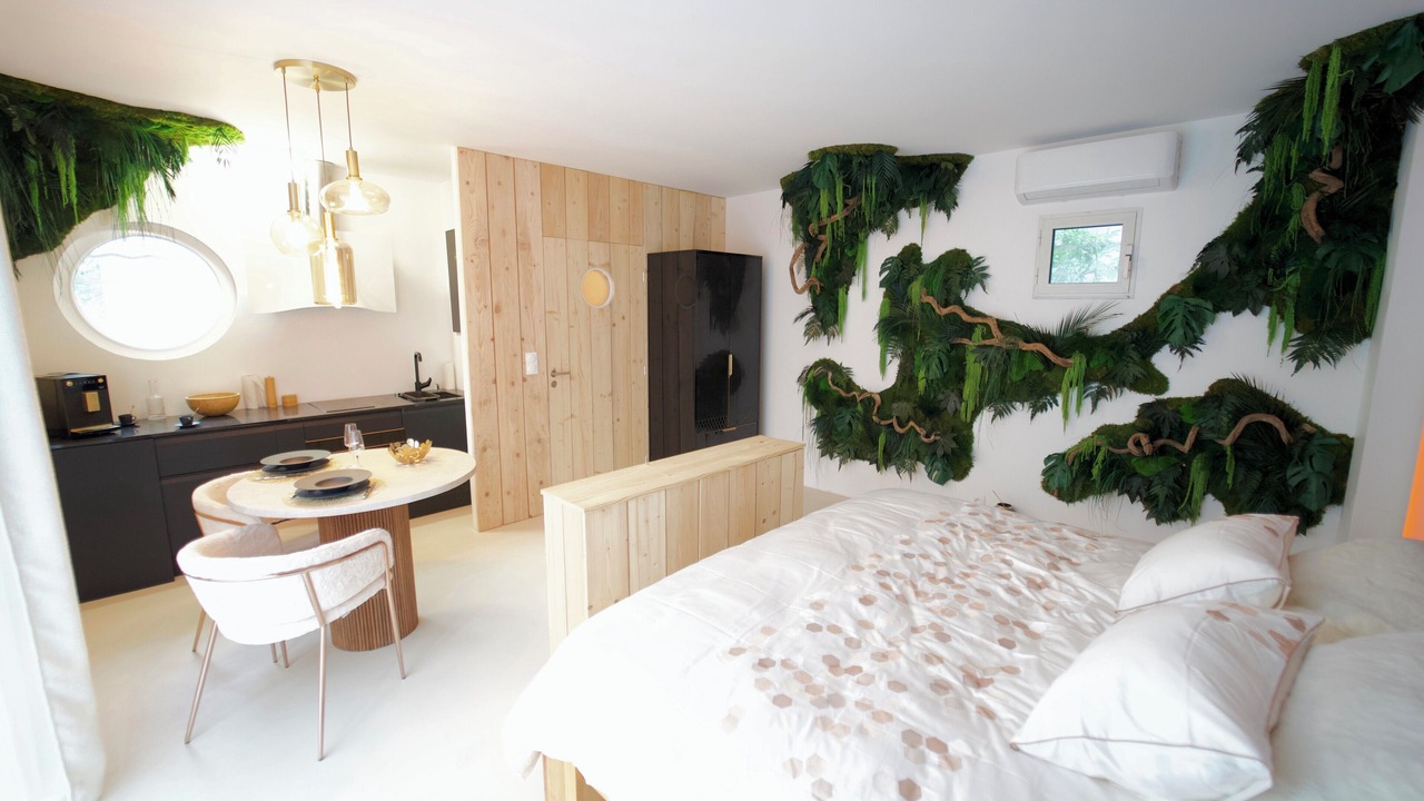 Photo of Bedroom in 20th Arrondissement