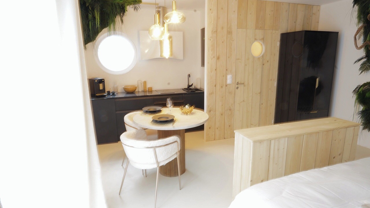 Photo of Bedroom in 20th Arrondissement