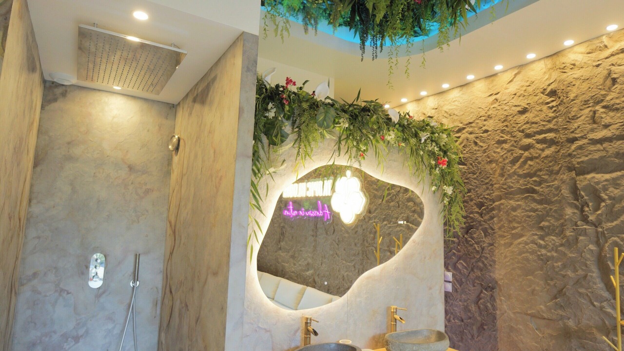 Photo of Bathroom in 20th Arrondissement