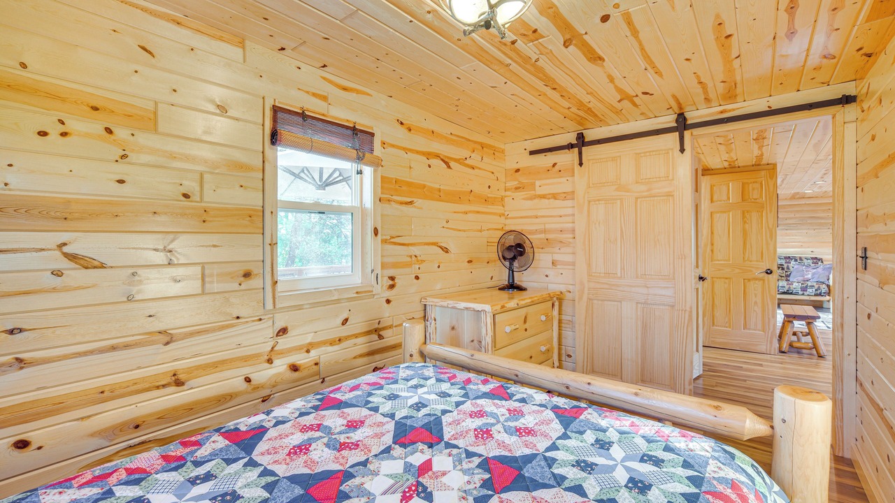 Photo of Bedroom in Markville