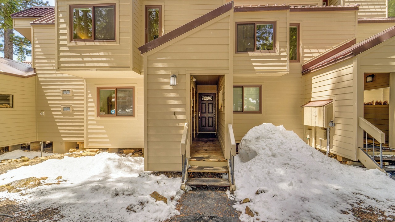 Photo of Outdoor in Carnelian Woods