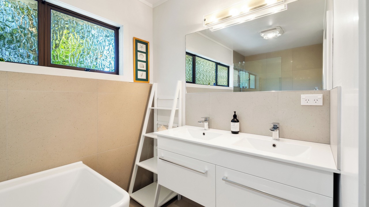 Photo of Bathroom in Haruru