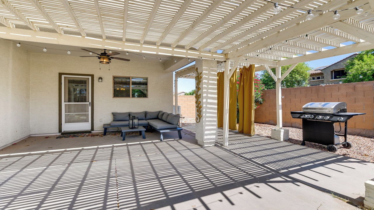 Photo of Outdoor in Anthem at Merrill Ranch