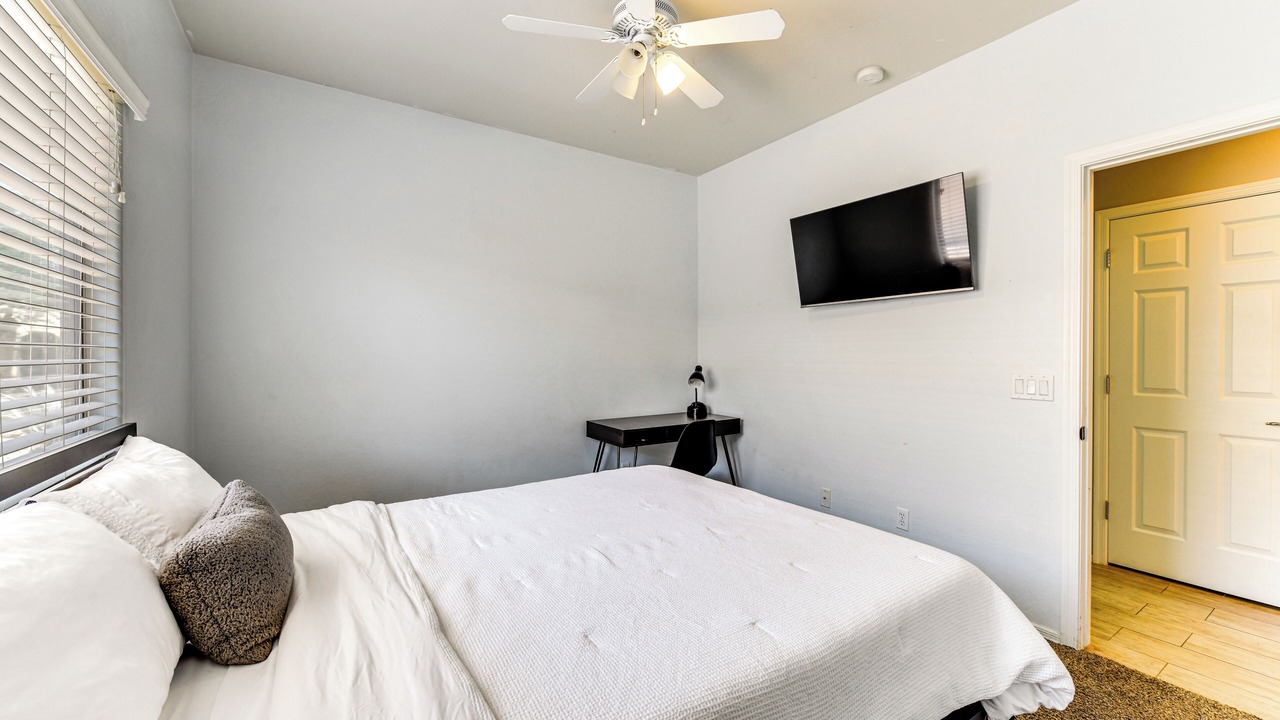 Photo of Bedroom in Anthem at Merrill Ranch