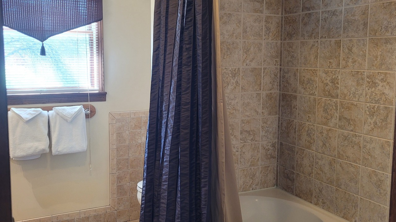 Photo of Bathroom in Sylvan Shores