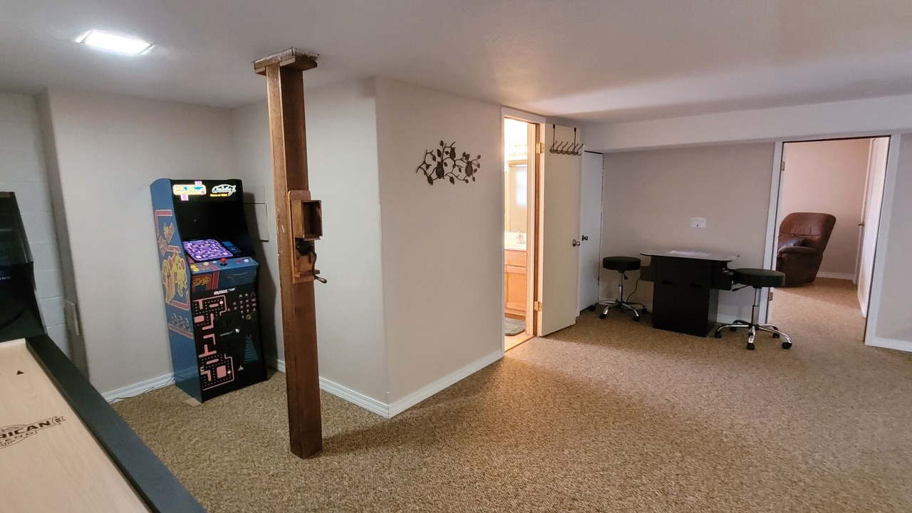 Photo of Bedroom in Sylvan Shores