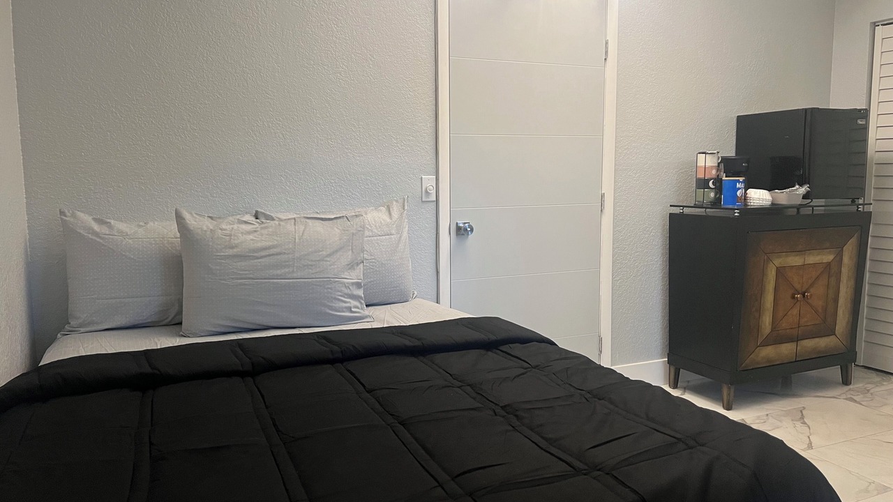 Photo of Bedroom in Country Club