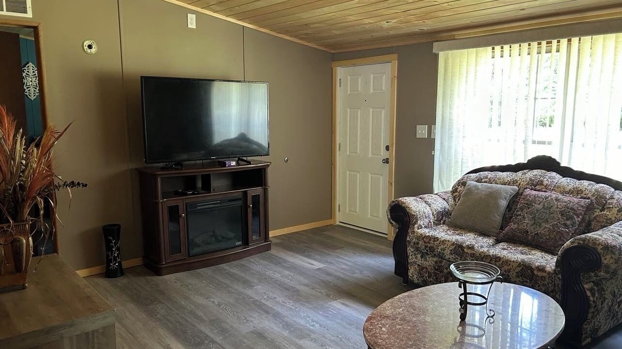 Photo of Livingroom in Gloversville