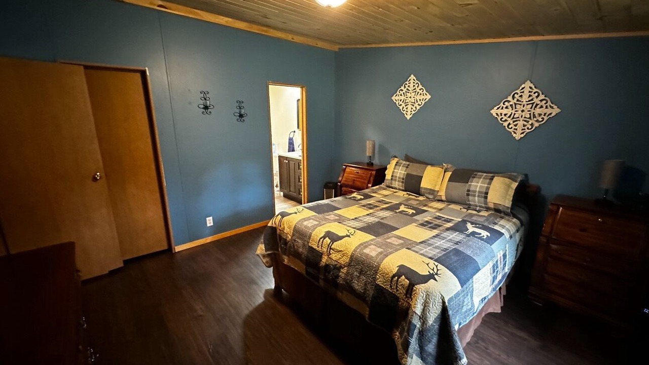 Photo of Bedroom in Gloversville