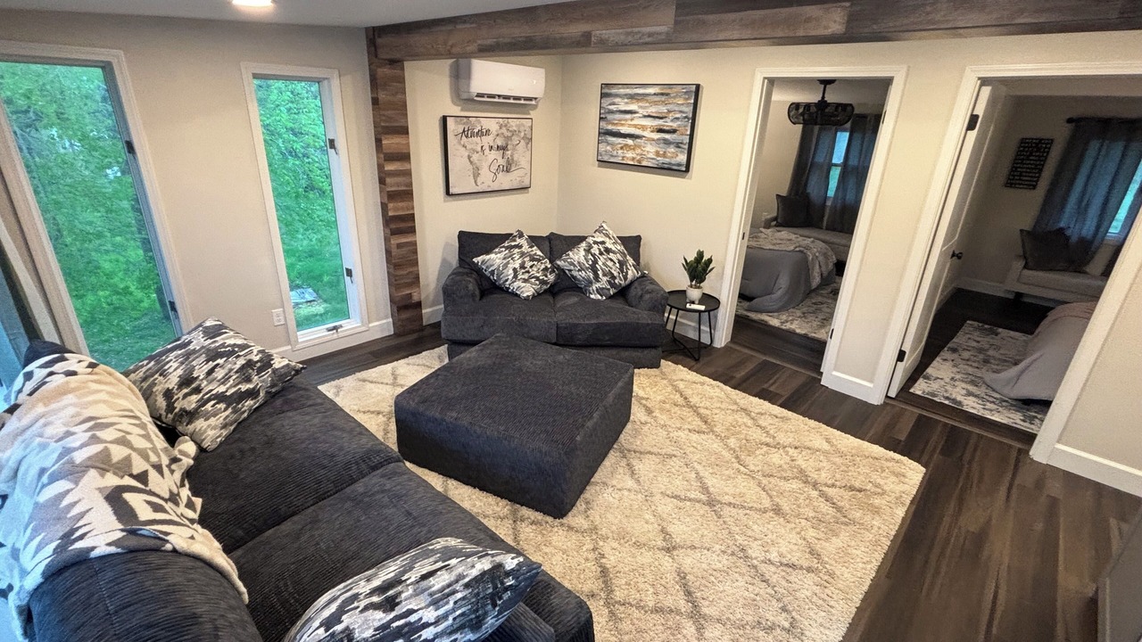 Photo of Livingroom in Independence