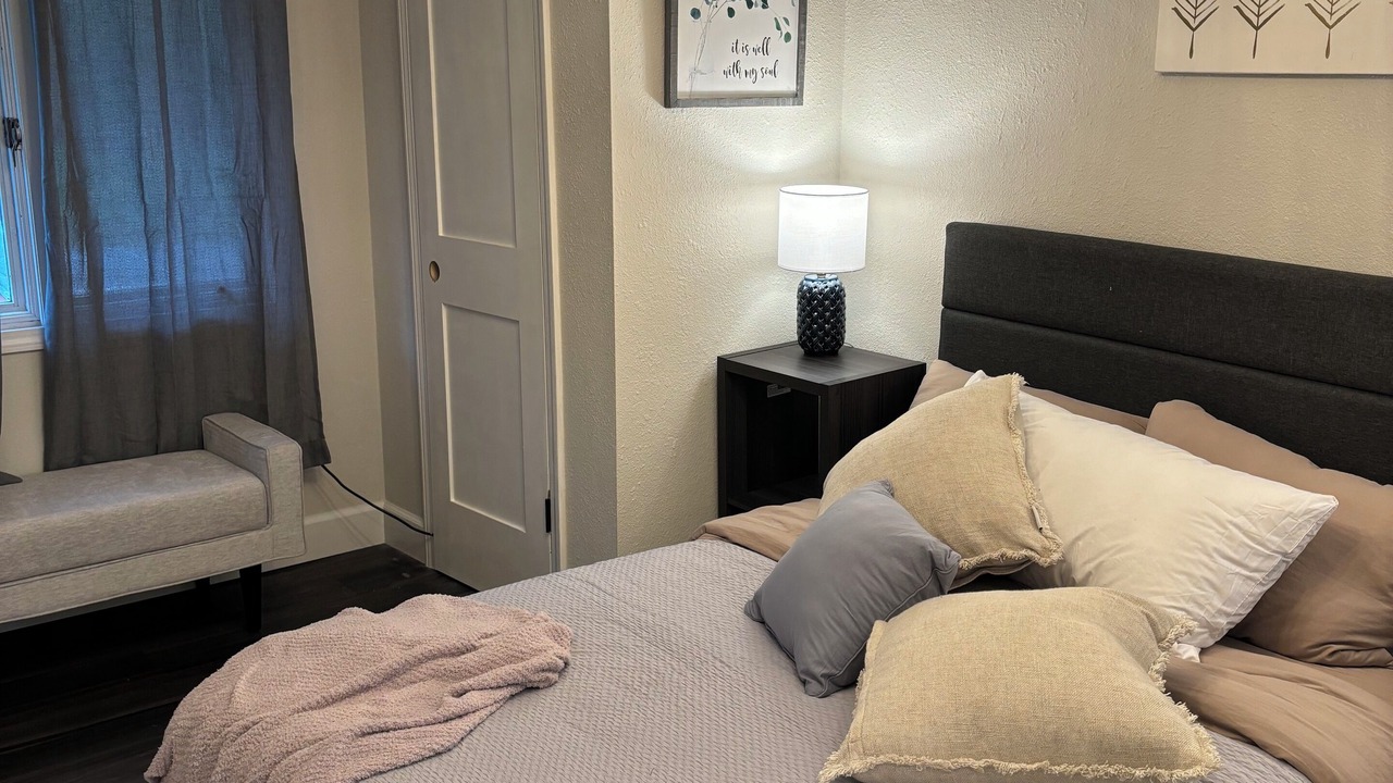 Photo of Bedroom in Independence