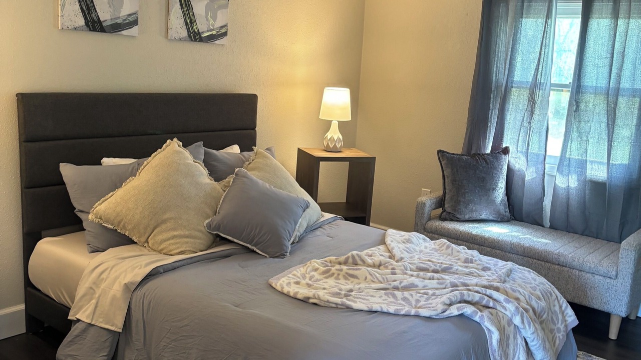 Photo of Bedroom in Independence