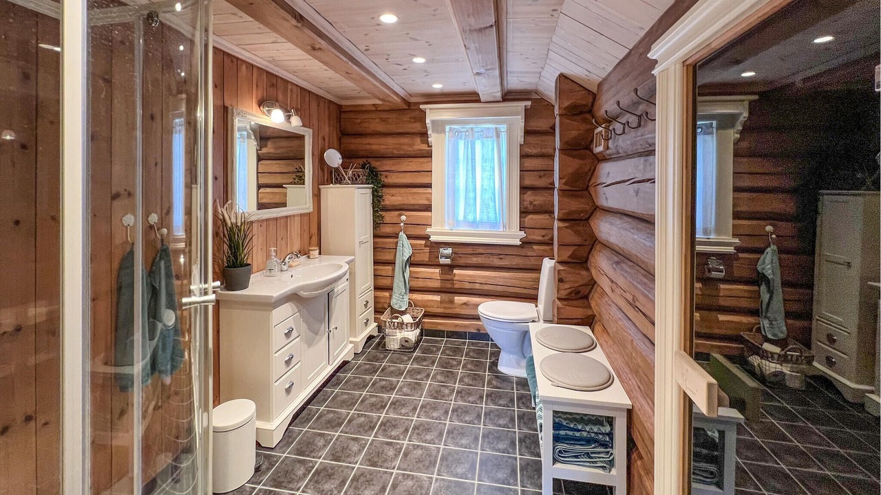 Photo of Bathroom in yer