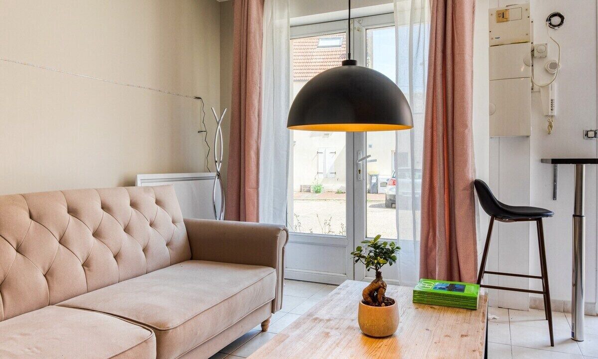 Photo of Livingroom in Etampes