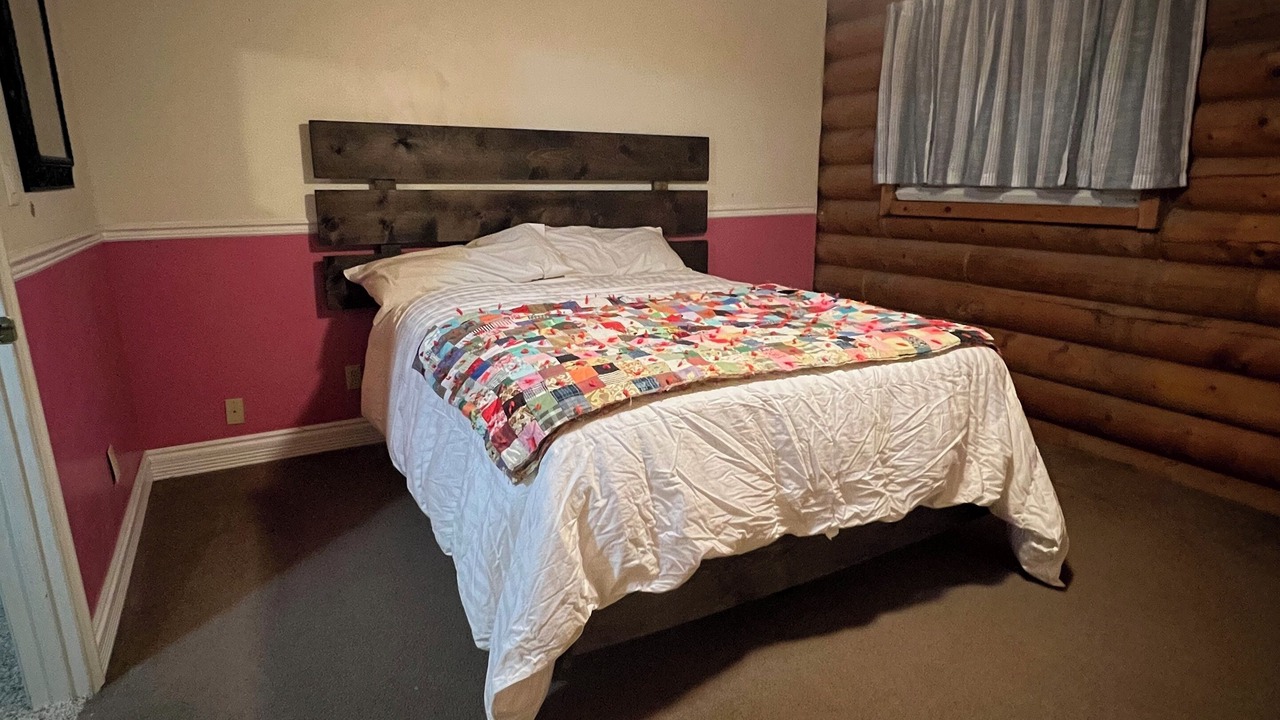 Photo of Bedroom in Moroni