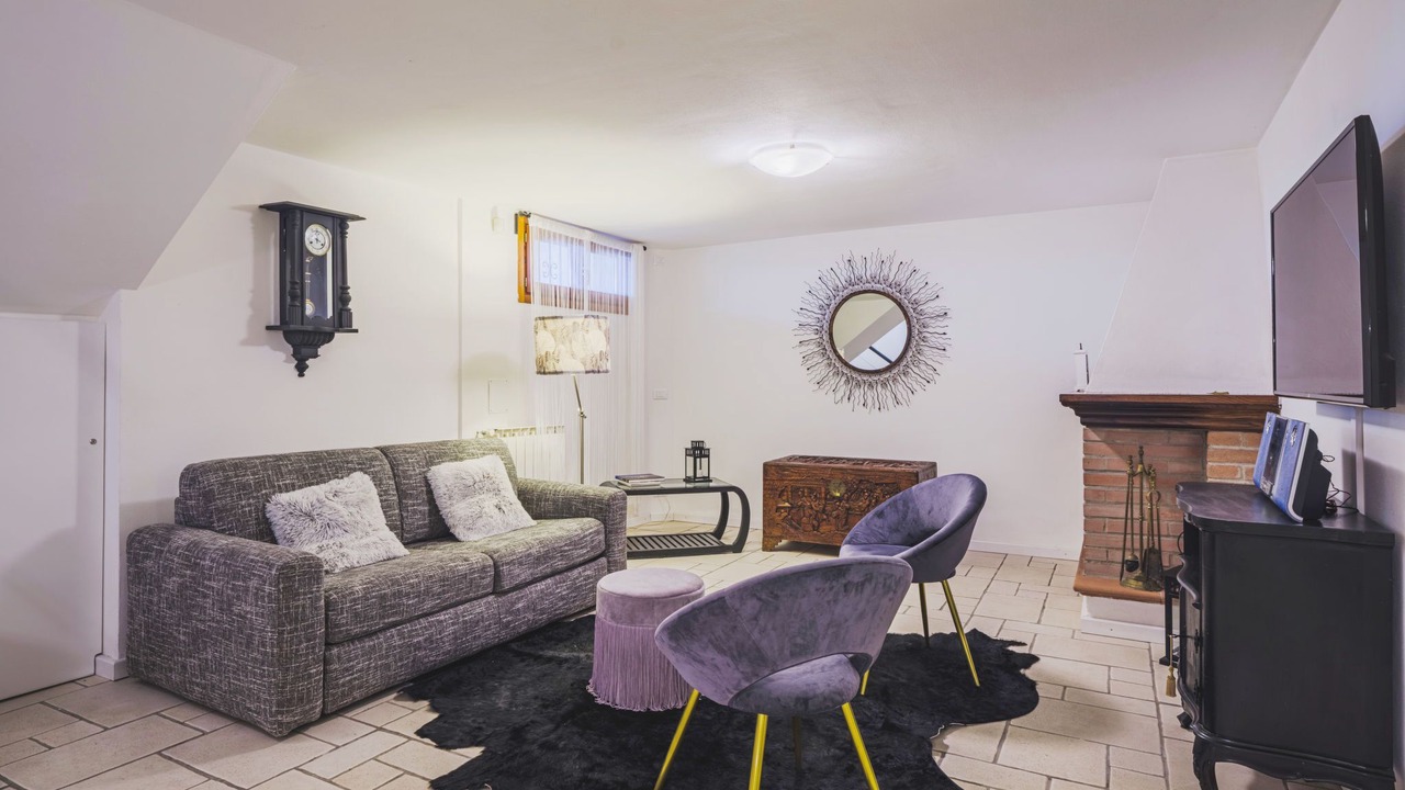Photo of Livingroom in Corsanico-Bargecchia