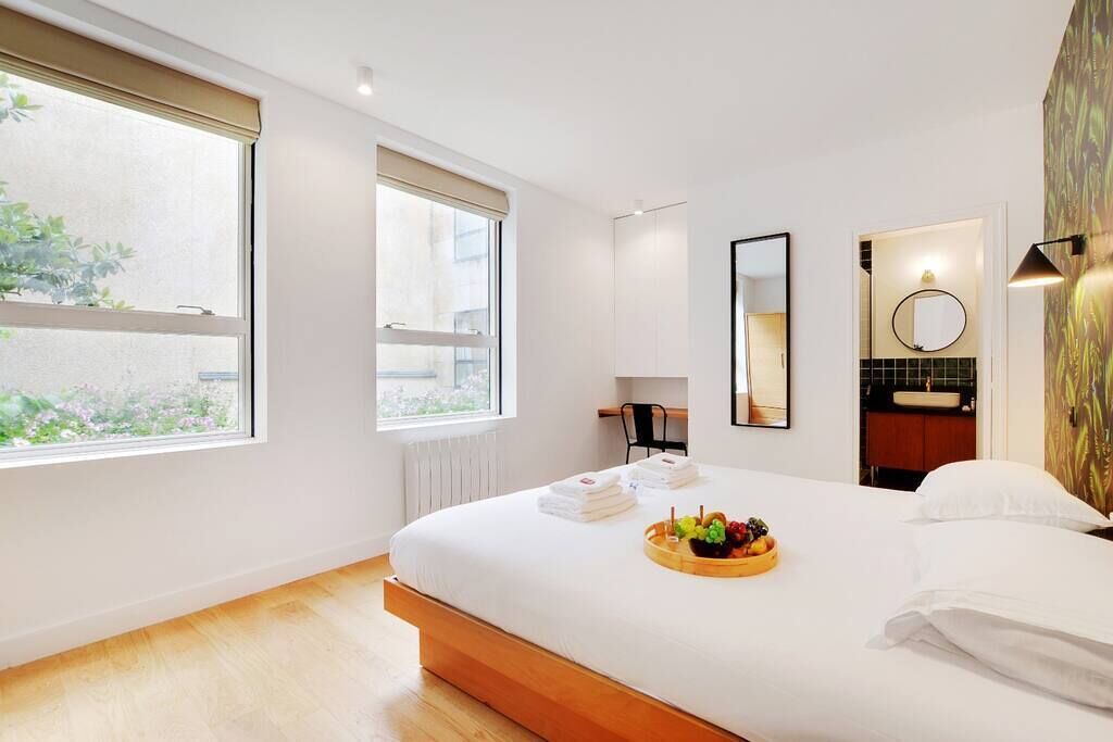 Photo of Bedroom in Pere Lachaise