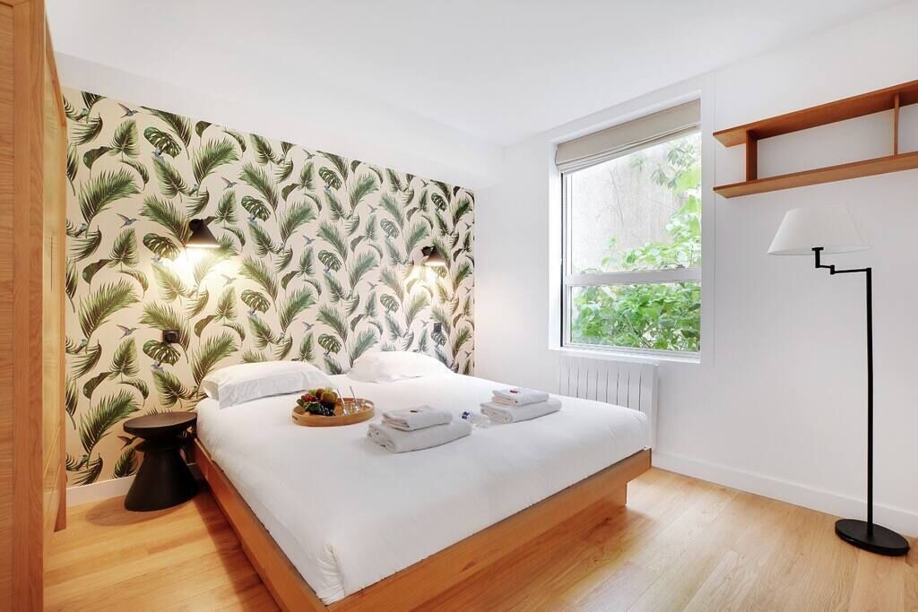 Photo of Bedroom in Pere Lachaise