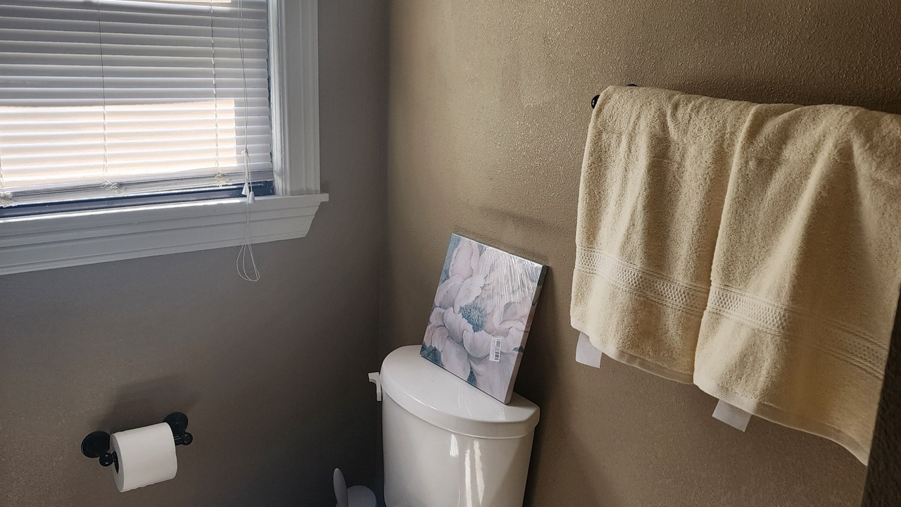 Photo of Bathroom in Mayo Meadow