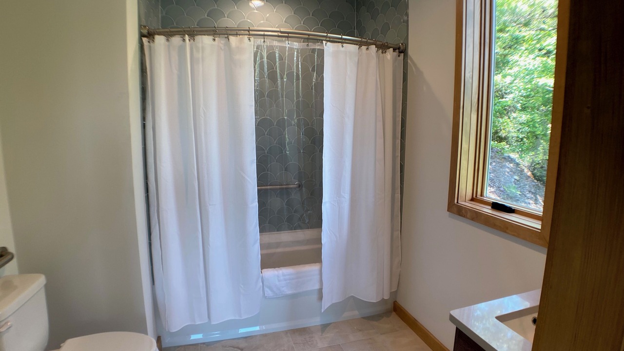 Photo of Bathroom in Dadeville