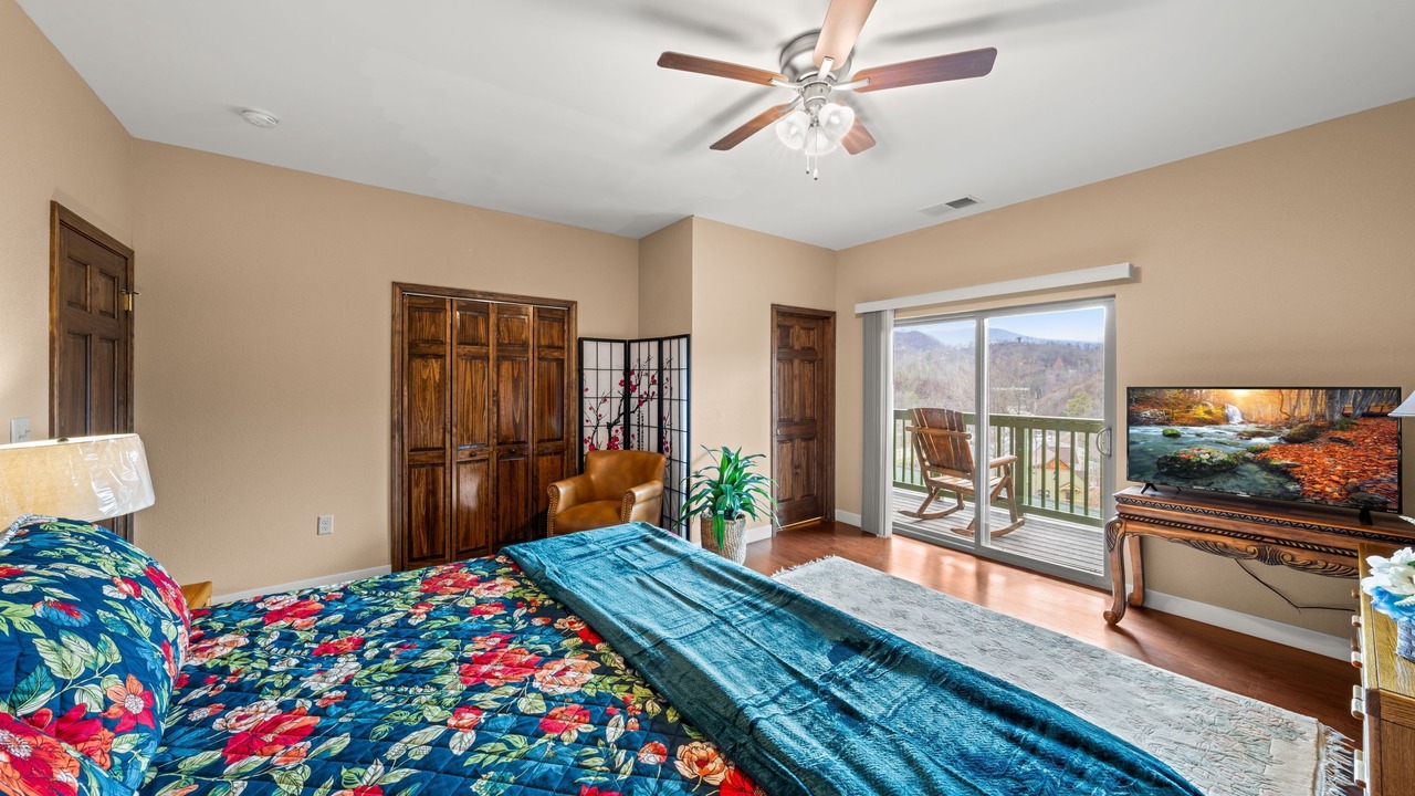 Photo of Bedroom in Chalet Village North