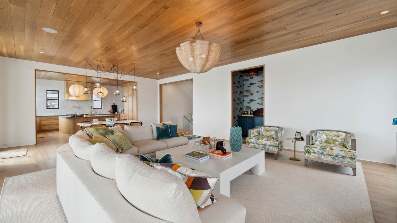 Photo of Livingroom in Atlantic Beach