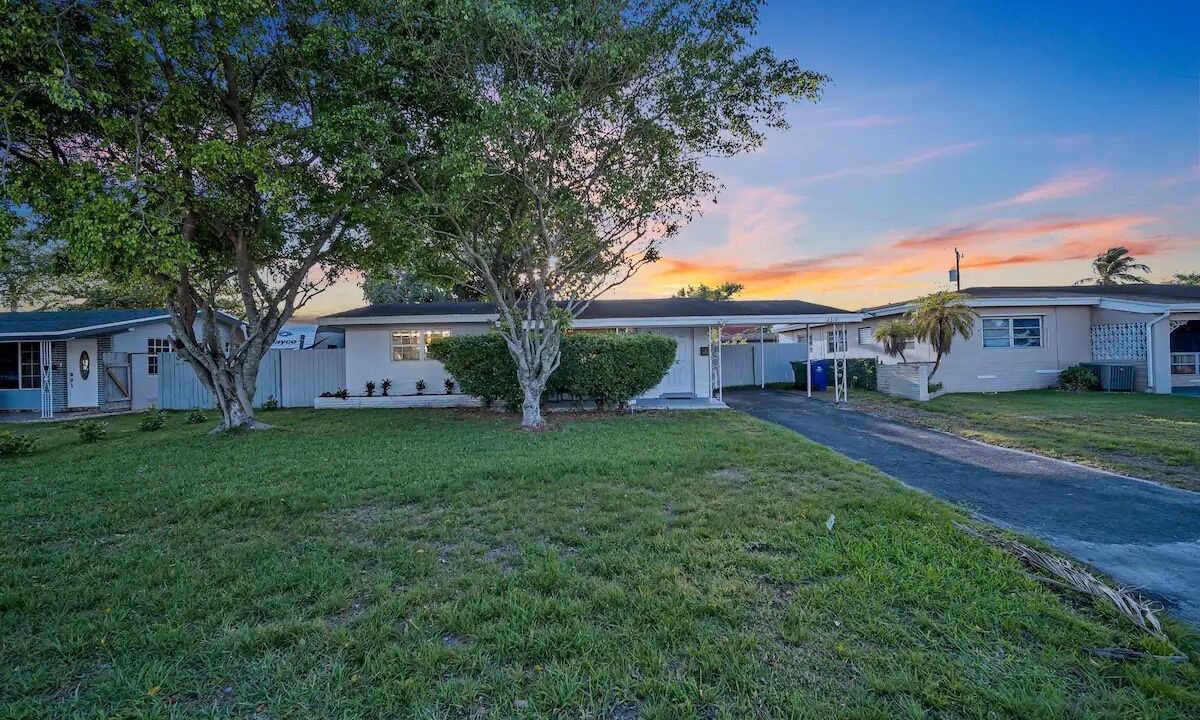 Photo of Outdoor in Miramar