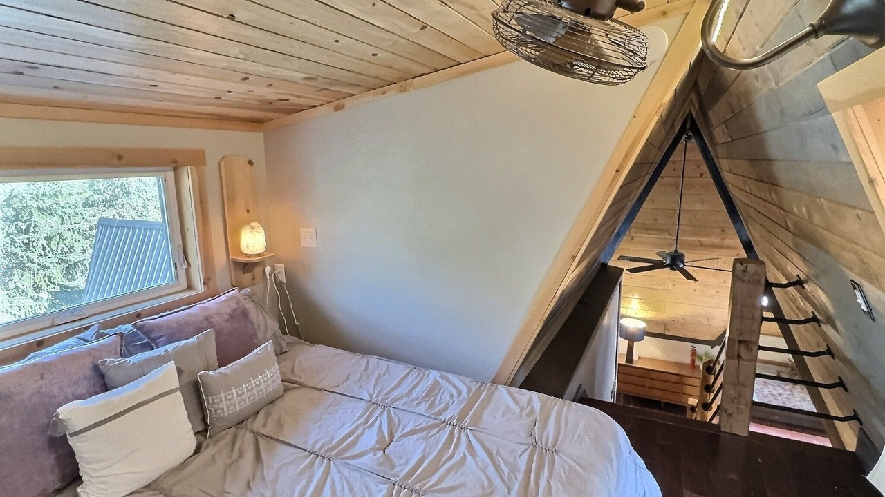 Photo of Bedroom in Evergreen